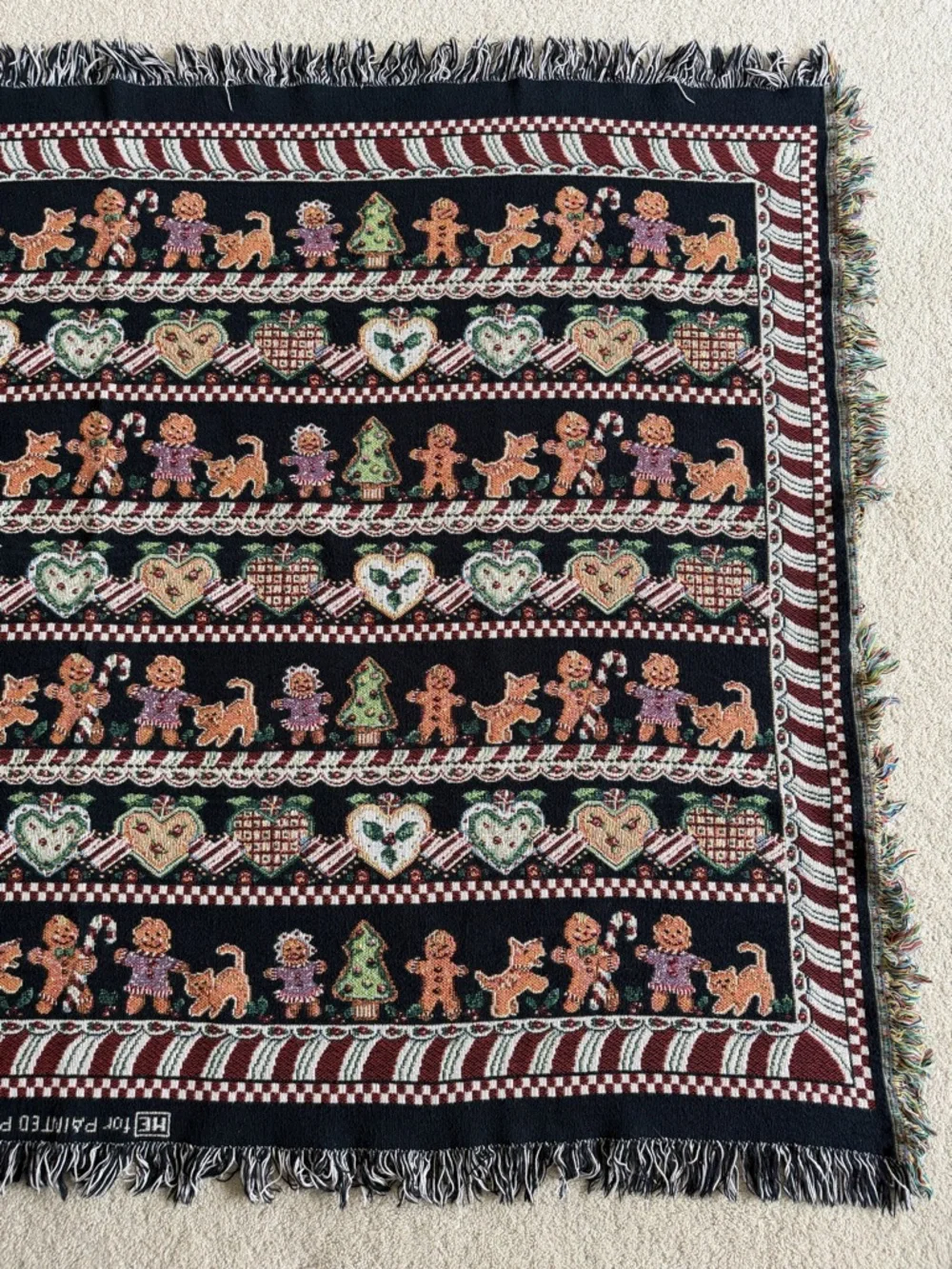 Christmas Festive Gingerbread Holiday Throw Tapestry Blanket with Fringe